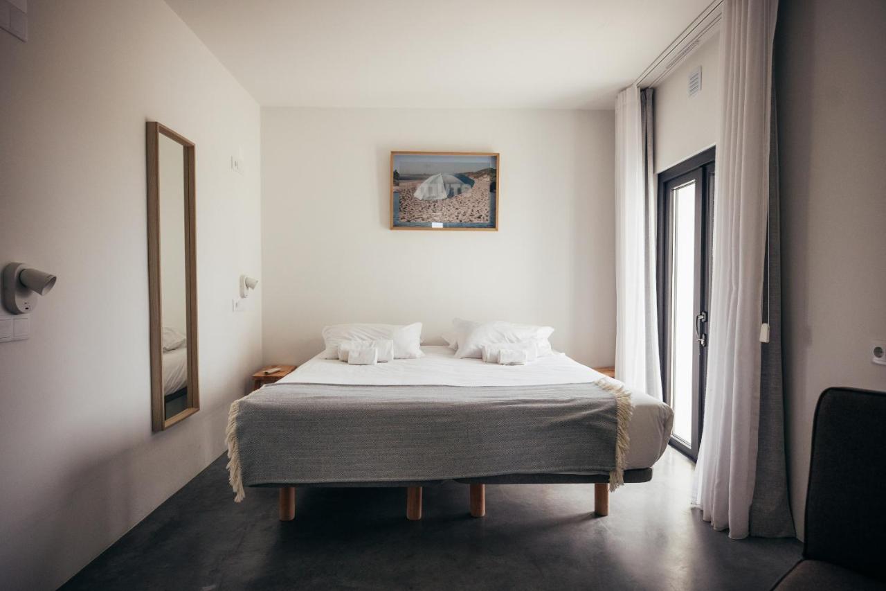 Mute Hostel ポルト・コーヴォ エクステリア 写真