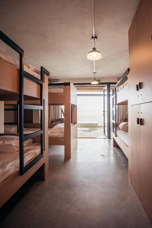 Mute Hostel ポルト・コーヴォ エクステリア 写真